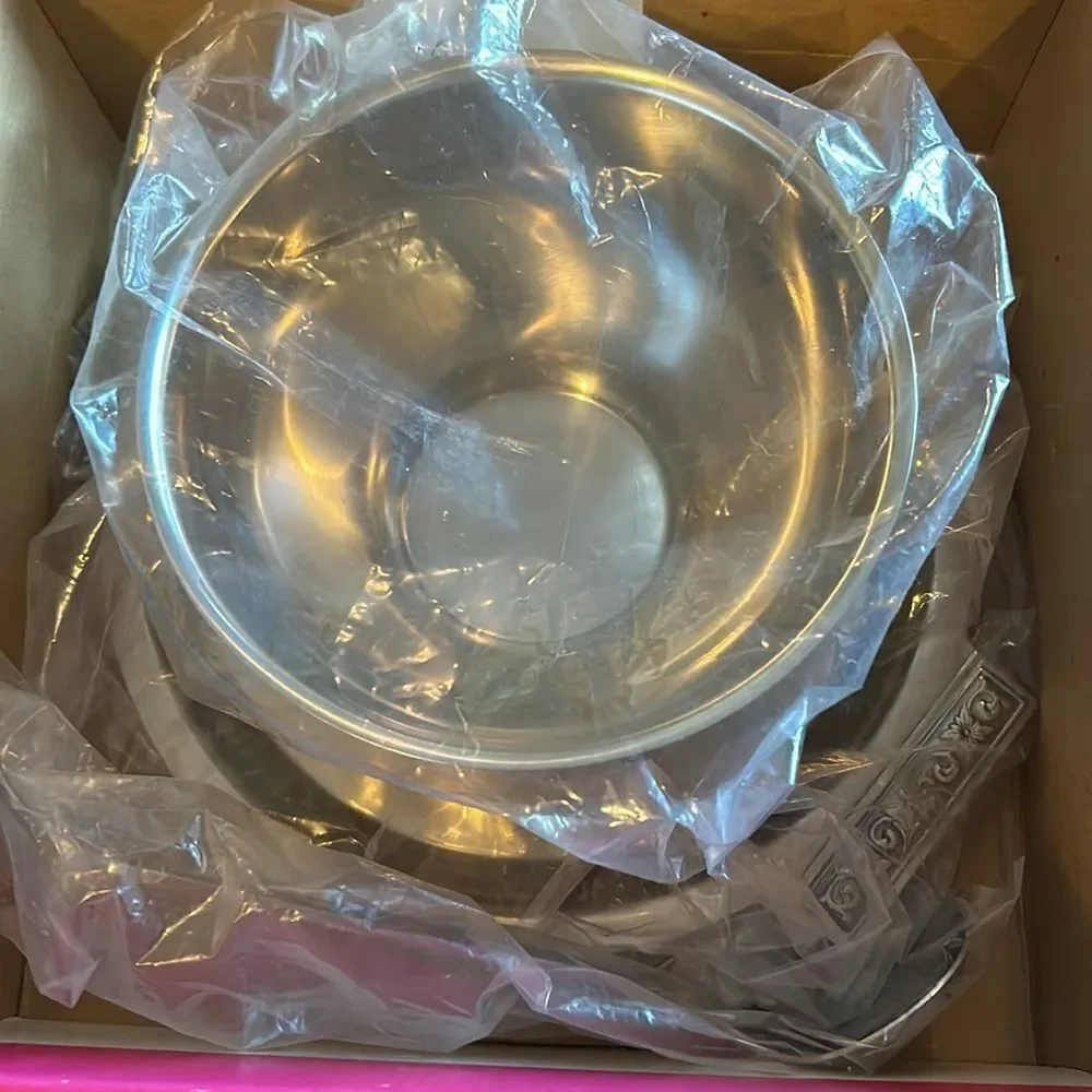 International Decorator new box